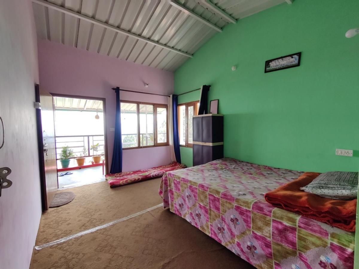 Bhanu Homestay, Kasar Devi 알모라 외부 사진